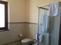 etna-view-holiday-house-3-trecastagni-catania-multiproprieta-bathroom