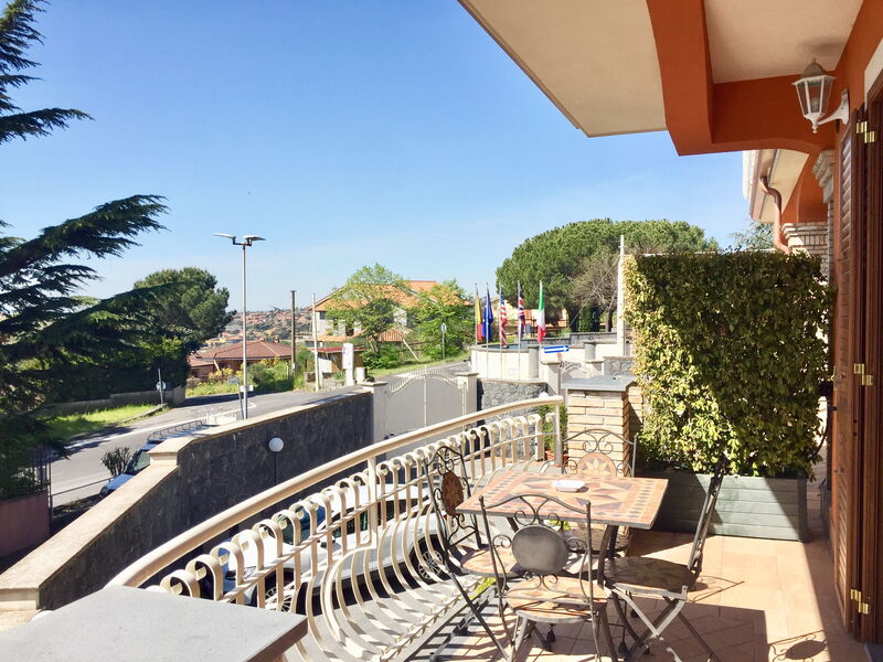 etna-view-holiday-house-2-trecastagni-catania-multyproperty-balcony