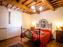 Accommodation:&nbsp;Castagneto