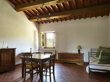 Accommodation:&nbsp;Borgo