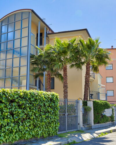 Apartment Zero - Diano Marina: Residential Area, Property, Building, Architecture, Metropolitan Area, Real Estate, Mixed-Use, Neighbourhood, Daytime, Condominium