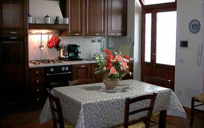 Accommodation:&nbsp;First Floor