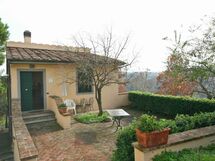 Accommodation:&nbsp;Castellaccio 8