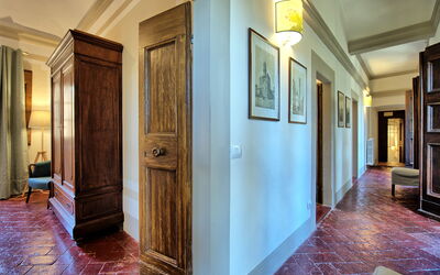 Accommodation:&nbsp;Segretario