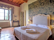 Accommodation:&nbsp;Fattoressa