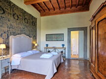 Accommodation:&nbsp;Fattoressa
