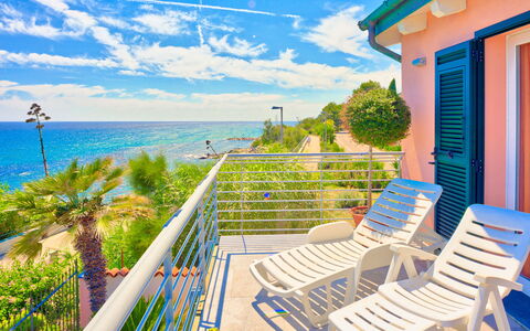 Lucrezia - San Lorenzo: Property, Real Estate, Balcony, Azure, Vacation, House, Building, Porch, Shore, Room