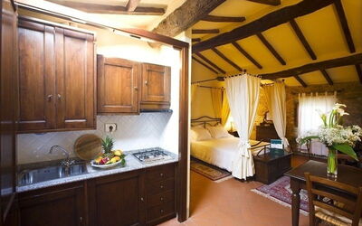 Accommodation:&nbsp;Premium j Suite