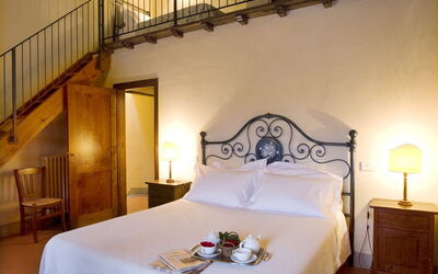 Accommodation:&nbsp;Suite 2