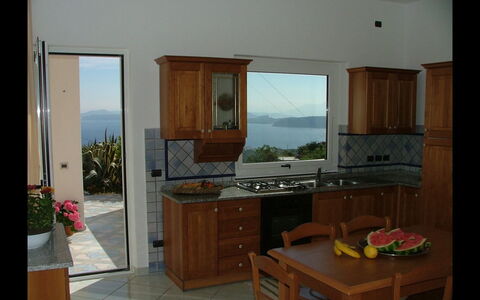 Accommodation:&nbsp;Citara