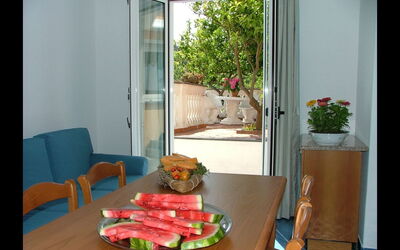 Accommodation:&nbsp;Sant Angelo
