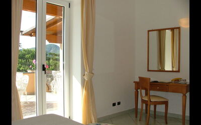 Accommodation:&nbsp;Citara