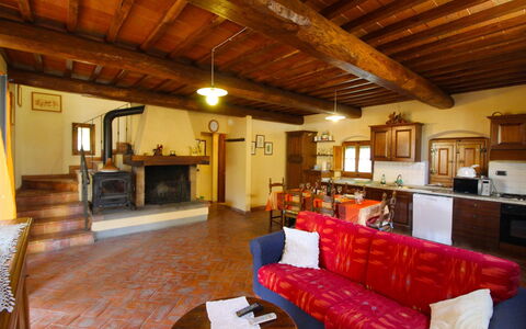Accommodation:&nbsp;Terracotta