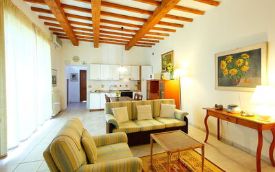 Accommodation:&nbsp;Luna 930.2