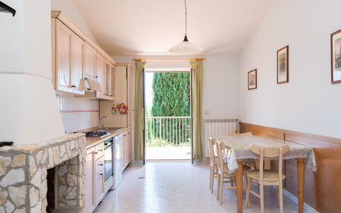 Accommodation:&nbsp;Il Melograno 808.2