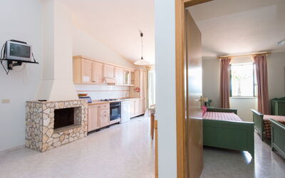 Accommodation:&nbsp;Il Melograno 808.2
