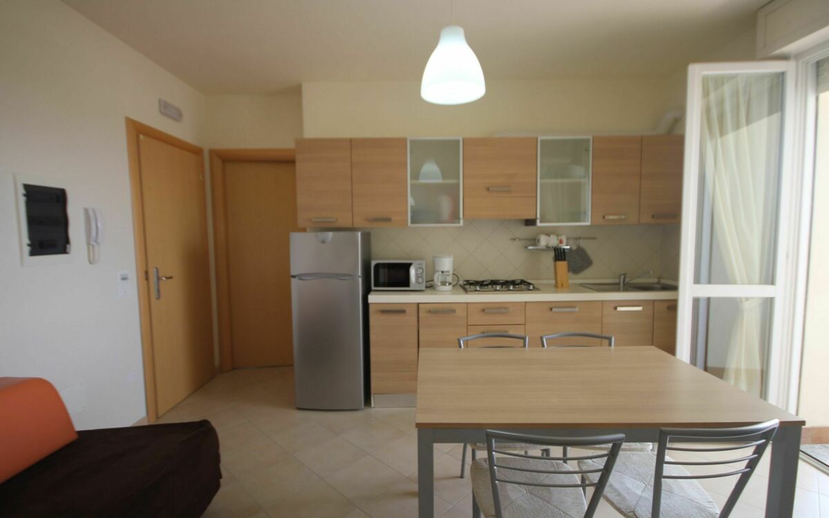 Accommodation:&nbsp;Bilo b (2pax)