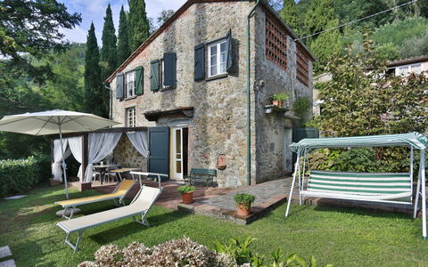 Borgo Antico Marina: Property, House, Building, Cottage, Home, Real Estate, Farmhouse, Grass, Estate, Architecture