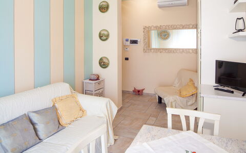 Evelyn Apartment - Diano Marina: Room, Property, Furniture, Interior Design, Building, House, Wall, Living Room, Floor, Real Estate