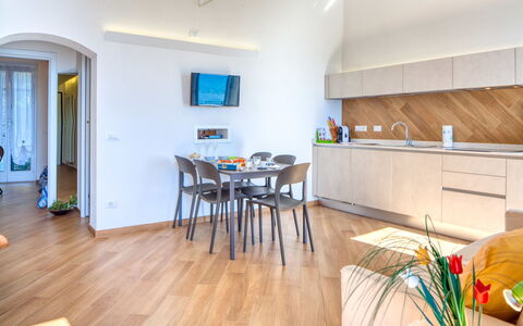 Il Balcone Sul Prino - Imperia: Room, Property, Furniture, Floor, Building, Interior Design, Wood Flooring, House, Kitchen, Real Estate