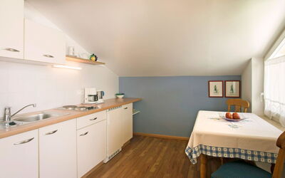 Accommodation:&nbsp;Bellavista 602.6