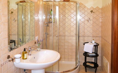 Lia: Bathroom, Plumbing Fixture, Interior Design, Wall, Flooring, Bathroom Sink, Floor, Sink, Tap, Plumbing