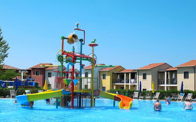 Accommodation:&nbsp;Belvedere Village 652.4