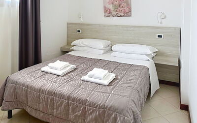 Accommodation:&nbsp;Front Lake Resort le Corti del Lago 617.1