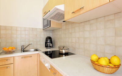 Accommodation:&nbsp;Classic 303 602.4
