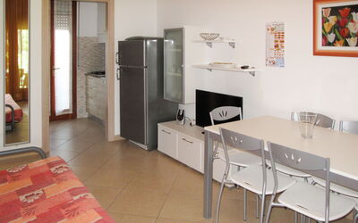 Accommodation:&nbsp;Club dei Pini 677.1
