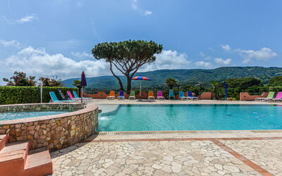 Accommodation:&nbsp;Il Melograno 678.5