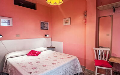 Accommodation:&nbsp;Ketty (Slr110) 625.1