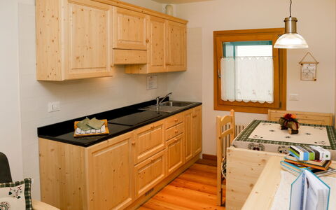 Accommodation:&nbsp;Cjase Fravins 602.3