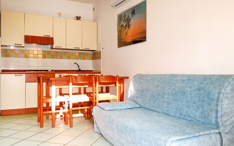 Accommodation:&nbsp;Solmare 651.13
