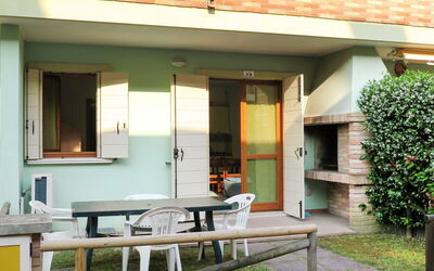 Accommodation:&nbsp;Solmare 651.13