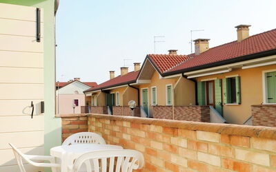 Accommodation:&nbsp;Solmare 651.13