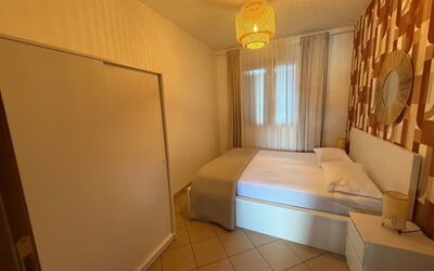 Accommodation:&nbsp;Solmare 651.16