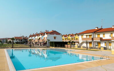 Accommodation:&nbsp;Solmare 651.13