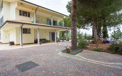 Accommodation:&nbsp;Michela 636.1