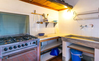 Accommodation:&nbsp;Podere Zano 626.4