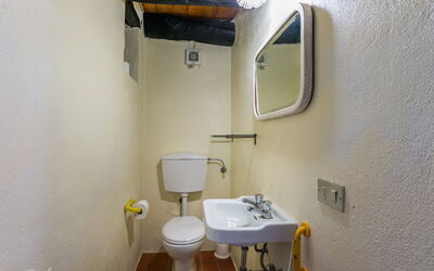 Accommodation:&nbsp;Podere Zano 626.4