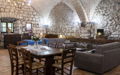 Accommodation:&nbsp;La Capraccia 664.2