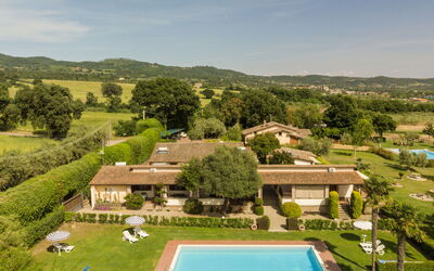 Lago di Bolsena 663: Swimming Pool, Estate, Garden, Hacienda, Farmhouse, Villa, Lawn, Resort, Plantation, Eco Hotel
