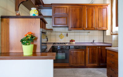 Accommodation:&nbsp;Alba (Sea115) 613.2