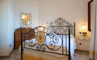 Accommodation:&nbsp;S'Abba e Sa Pedra 606.20