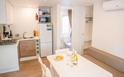 Accommodation:&nbsp;Camping Laguna Village 699.3