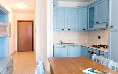 Accommodation:&nbsp;Santa Costanza 651.3