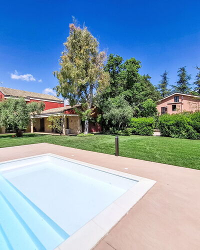 Vidal: Grass, House, Rural Area, Cottage, Roof, Home, Landscape, Plain, Land Lot