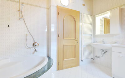 Accommodation:&nbsp;Ardoney 632.2