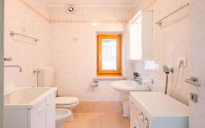 Accommodation:&nbsp;Saslench 653.1